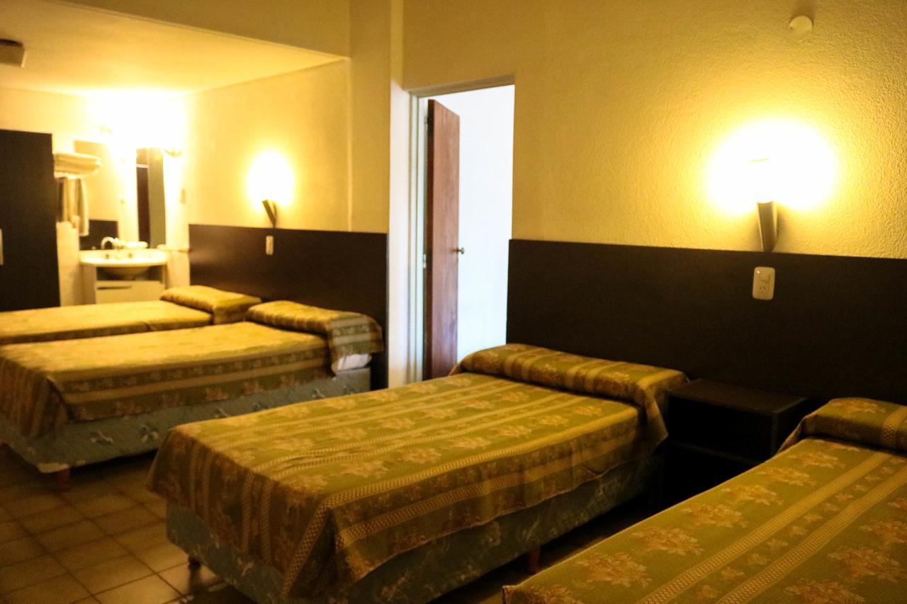 Avant Park Hotel ラ・リオハ エクステリア 写真