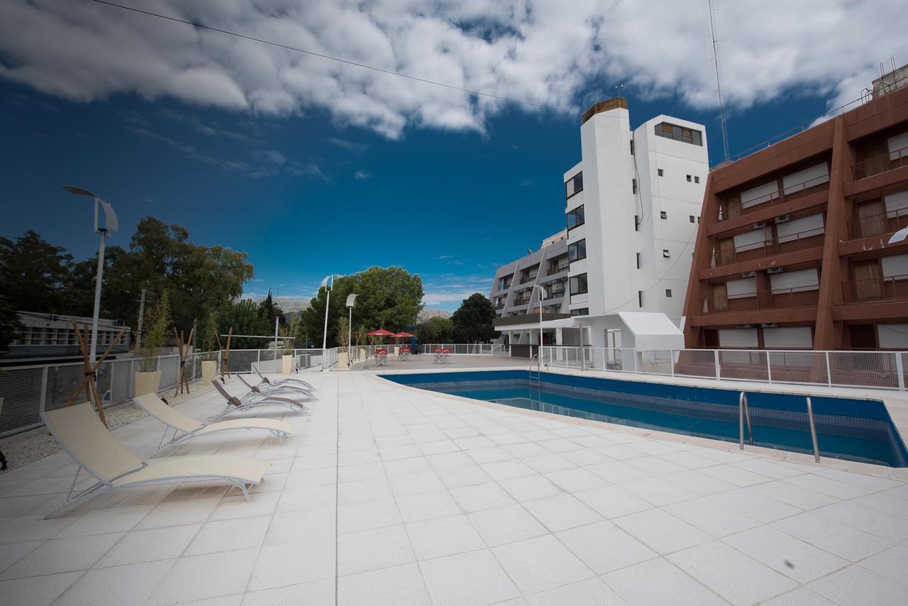 Avant Park Hotel ラ・リオハ エクステリア 写真